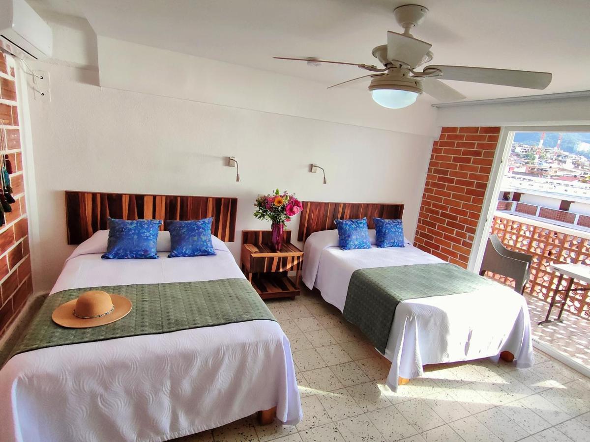 Hotel Rosita Puerto Vallarta Exteriör bild