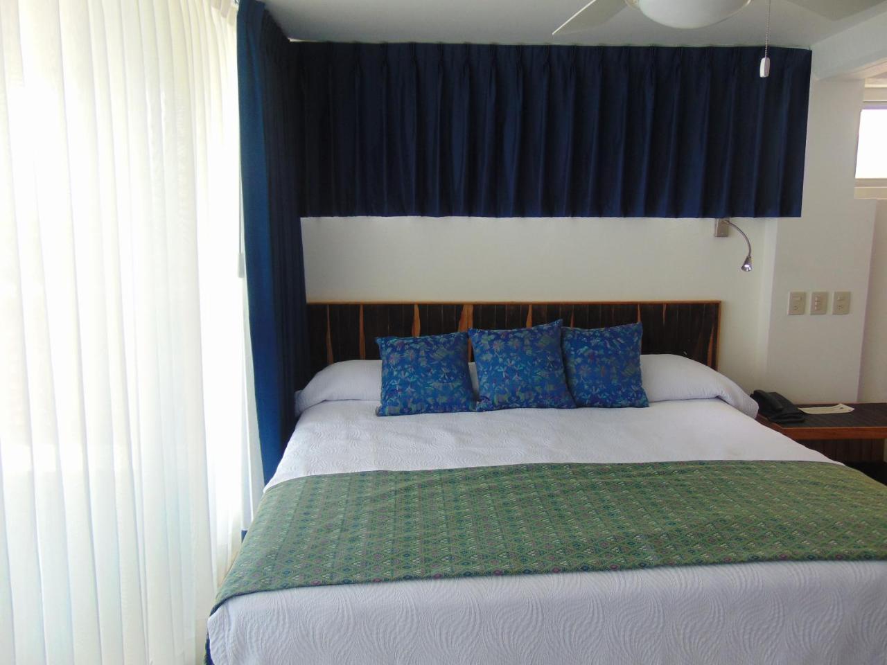Hotel Rosita Puerto Vallarta Exteriör bild